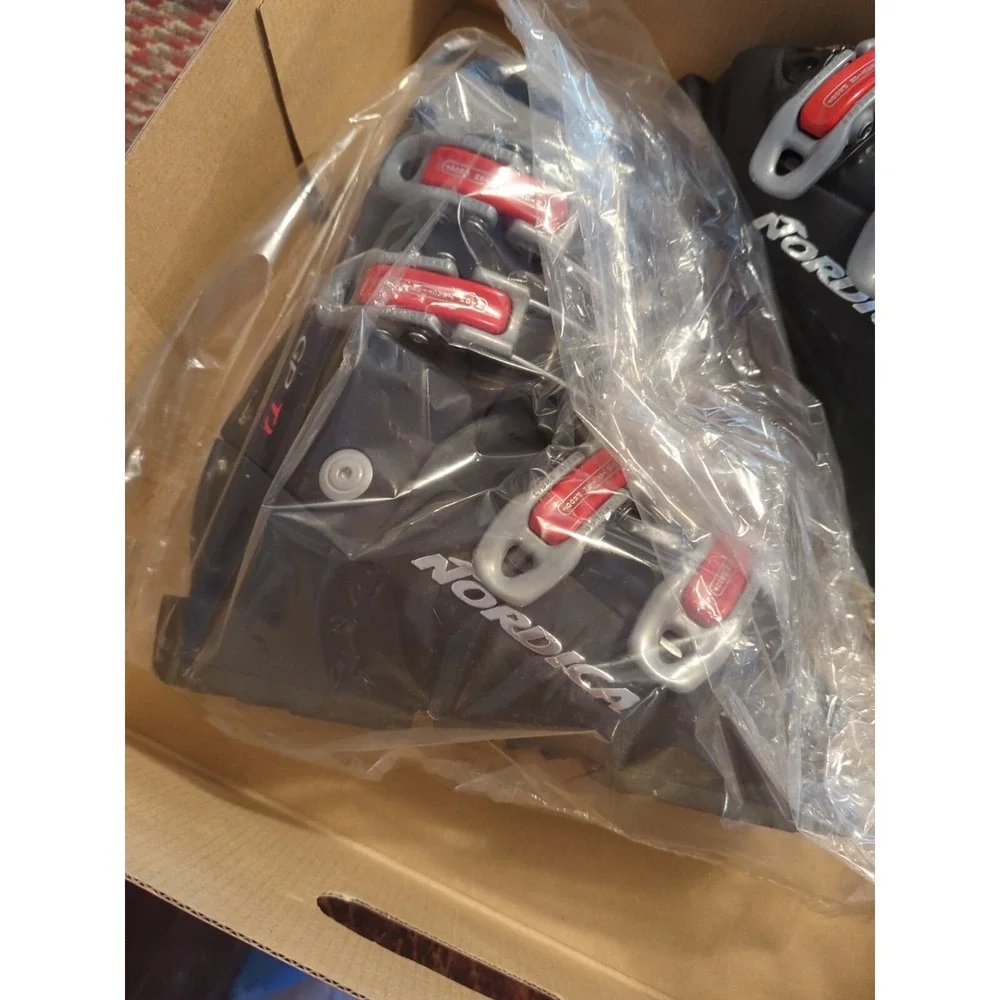 NEW Nordica GP‎ TJ Youth US 2.5 Youth Ski Boots 205